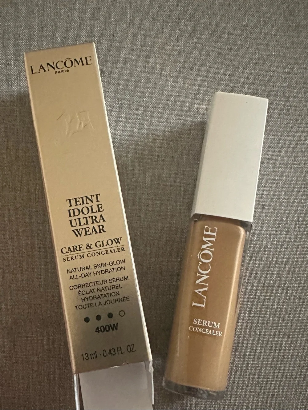 Lancôme Teint Idole Ultra Wear Care & Glow Serum Concealer in shade 400W